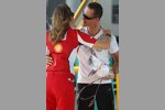 Michael Schumacher (Mercedes) grüßt eine alte Bekannte aus dem Ferrari-Team