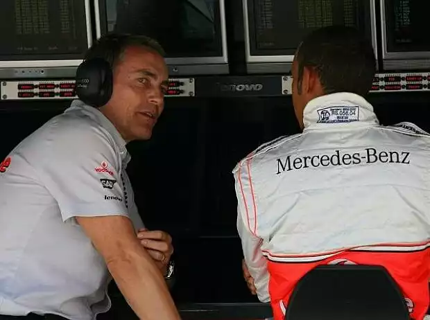 Martin Whitmarsh (Teamchef, McLaren), Lewis Hamilton Titel-Bild zur News: Martin Whitmarsh (Teamchef, McLaren), Lewis Hamilton