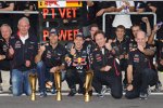 Mark Webber (Red Bull), Sebastian Vettel (Red Bull) und Christian Horner (Red-Bull-Teamchef) 