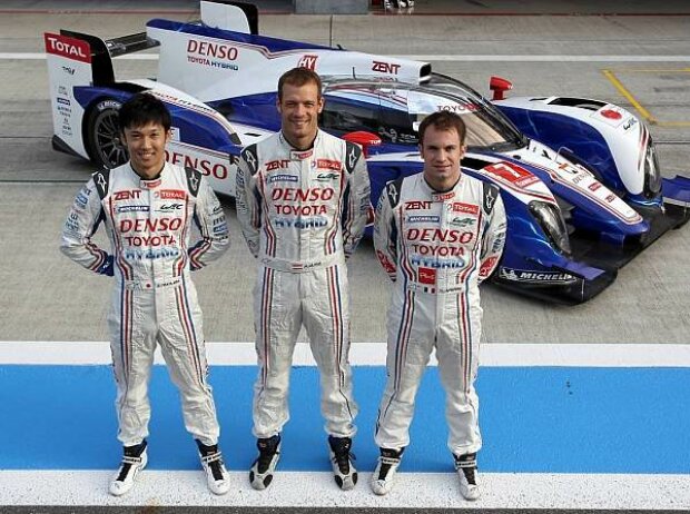 Kazuki Nakajima, Alexander Wurz Kazuki Nakajima, Alexander Wurz