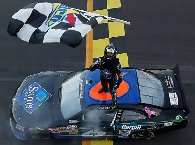 Ricky Stenhouse Titel-Bild zur News: Ricky Stenhouse