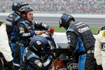Der massiv verbogene Hendrick-Chevy von Jimmie Johnson, mit dem dieser noch auf Platz neun fuhr