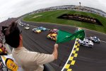 Start zum Hollywood Casino 400 mit Kasey Kahne (Hendrick) und Mark Martin (Waltrip) an der Spitze