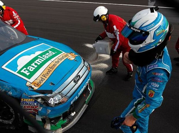 Aric Almirola Aric Almirola