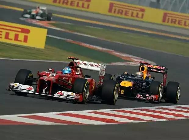 Titel-Bild zur News: Fernando Alonso, Sebastian Vettel