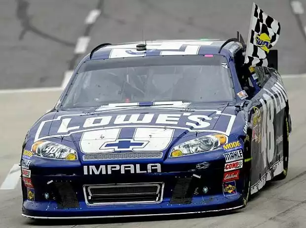 Jimmie Johnson Titel-Bild zur News: Jimmie Johnson