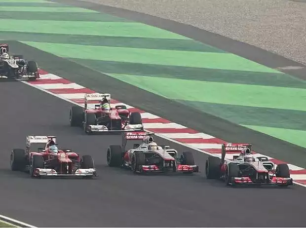Titel-Bild zur News: Lewis Hamilton, Jenson Button, Fernando Alonso