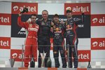 Fernando Alonso (Ferrari), Jonathan Wheatley (Red Bull), Sebastian Vettel (Red Bull) und Mark Webber (Red Bull) 