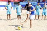 Bruno Senna (Williams) beim Strandfußball