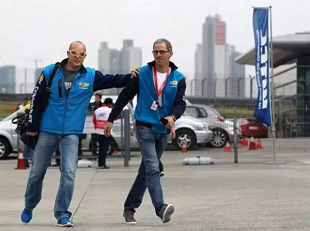 Titel-Bild zur News: Alain Menu, Robert Huff