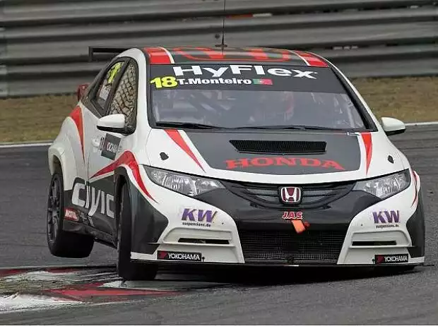 Tiago Monteiro Titel-Bild zur News: Tiago Monteiro