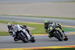 Katsuyuki Nakasuga vor Cal Crutchlow 