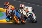 Alex Rins vor Alessandro Tonucci 