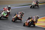 Sandro Cortese vor Danny Kent 