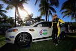 Das Pace-Car und eine Miss Sprint-Cup