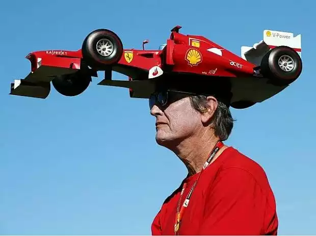 Ferrari-Fan in Austin Titel-Bild zur News: Ferrari-Fan in Austin