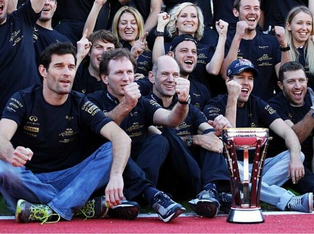 Titel-Bild zur News: Mark Webber, Christian Horner, Adrian Newey, Sebastian Vettel