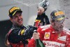 Bild zum Inhalt: Vettel kämpft gegen drei Gegner - "Schumi" mit Emotionen