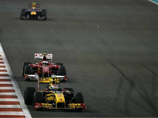 Fernando Alonso, Vitaly Petrov Fernando Alonso, Vitaly Petrov