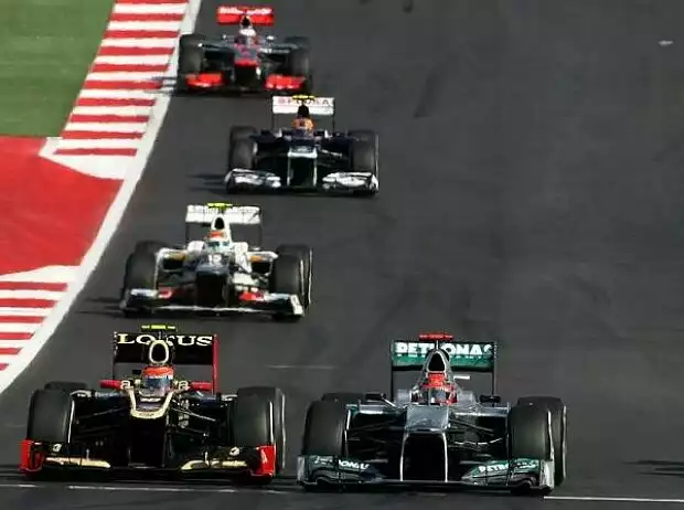 Michael Schumacher, Romain Grosjean Titel-Bild zur News: Michael Schumacher, Romain Grosjean