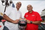 SEAT-Sportchef Jaime Puig mit Gabriele Tarquini (Lukoil) 