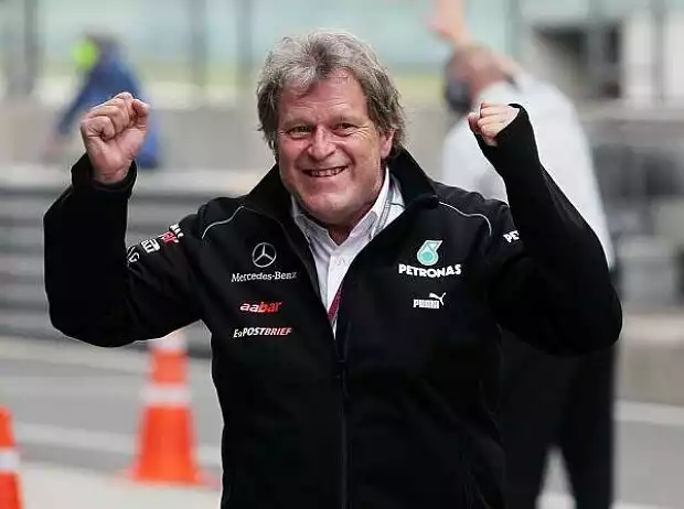 Norbert Haug (Mercedes-Motorsportchef) Titel-Bild zur News: Norbert Haug (Mercedes-Motorsportchef)