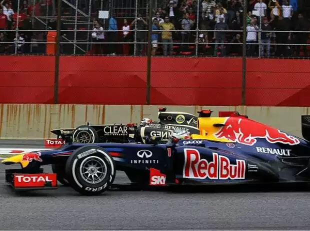 Kimi Räikkönen, Sebastian Vettel Titel-Bild zur News: Kimi Räikkönen, Sebastian Vettel