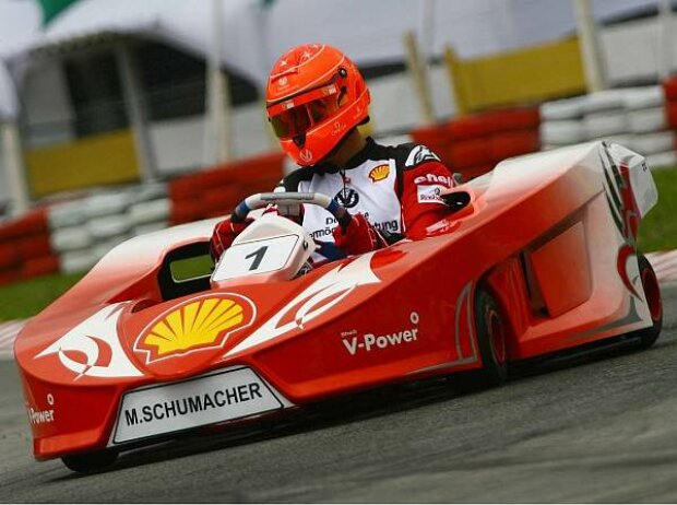 Titel-Bild zur News: Felipe Massa, Michael Schumacher