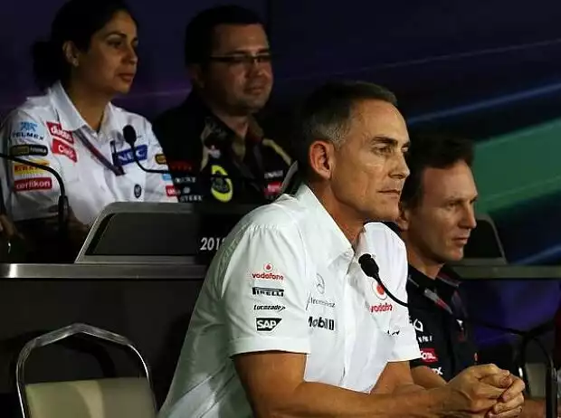 Monisha Kaltenborn (Sauber-Teamchefin), Eric Boullier (Lotus-Teamchef), Martin Whitmarsh (Teamchef, McLaren), Christian Horner (Red-Bull-Teamchef), Stefano Domenicali (Ferrari-Teamchef) Titel-Bild zur News: Monisha Kaltenborn (Sauber-Teamchefin), Eric Boullier (Lotus-Teamchef), Martin Whitmarsh (Teamchef, McLaren), Christian Horner (Red-Bull-Teamchef), Stefano Domenicali (Ferrari-Teamchef)