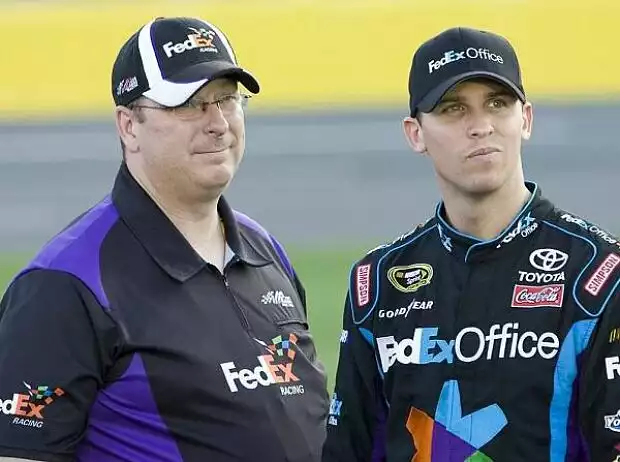 Denny Hamlin Mike Ford Titel-Bild zur News: Denny Hamlin Mike Ford