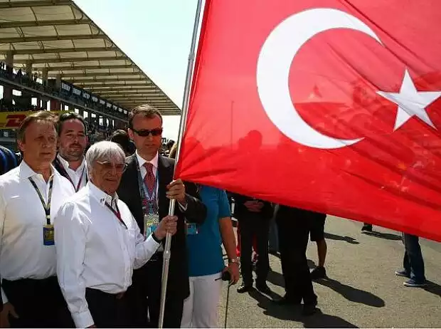 Bernie Ecclestone Titel-Bild zur News: Bernie Ecclestone