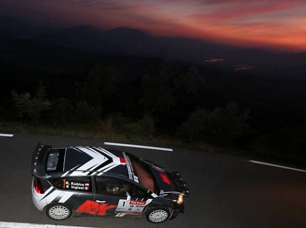 Robert Kubica im Citroen C4 WRC bei der Rallye du Var 2012 Robert Kubica im Citroen C4 WRC bei der Rallye du Var 2012