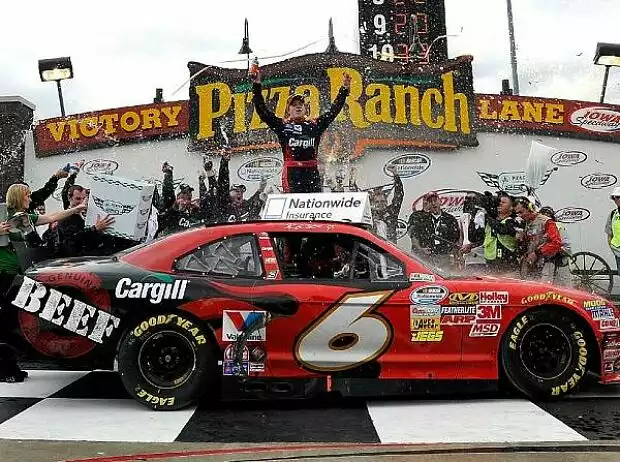 Ricky Stenhouse Titel-Bild zur News: Ricky Stenhouse