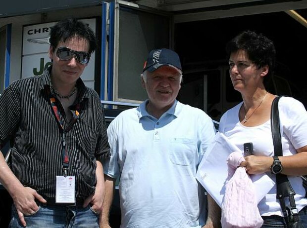 Michael Noir Trawniczek mit Norbert und Heike Vettel