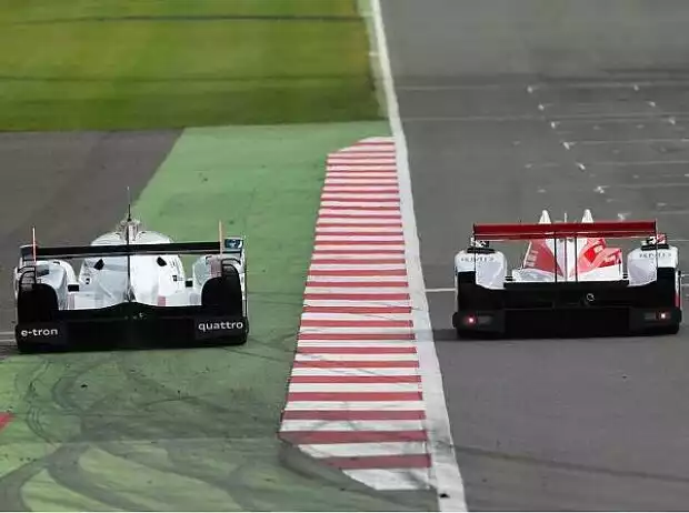 Titel-Bild zur News: Marcel Fässler, Benoit Treluyer, Alexander Wurz, Kazuki Nakajima