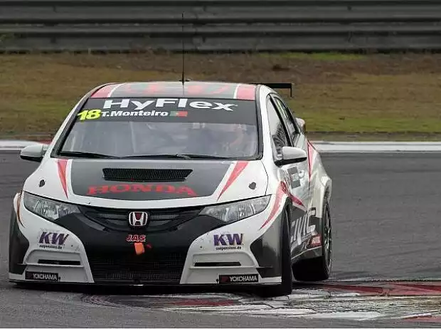 Tiago Monteiro Titel-Bild zur News: Tiago Monteiro