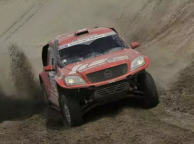 Matthias Kahle/Thomas Schünemann bei der Rallye Dakar 2013 Titel-Bild zur News: Matthias Kahle/Thomas Schünemann bei der Rallye Dakar 2013
