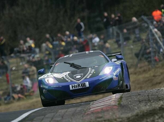 McLaren MP4-12C GT3 McLaren MP4-12C GT3