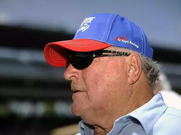 AJ Foyt Titel-Bild zur News: AJ Foyt