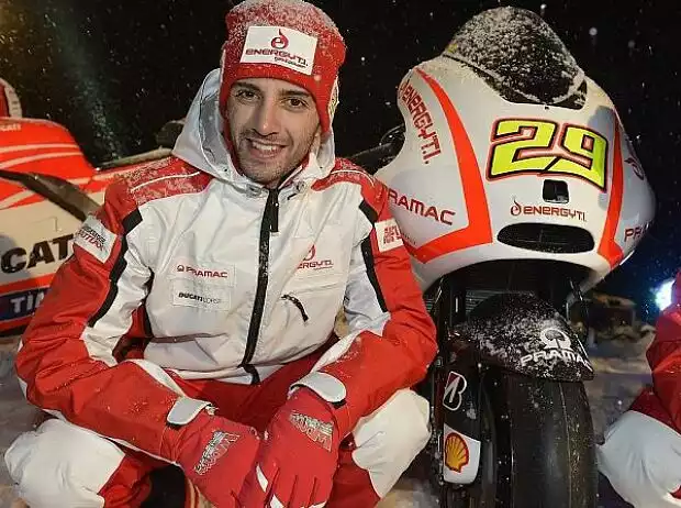 Andrea Iannone Titel-Bild zur News: Andrea Iannone