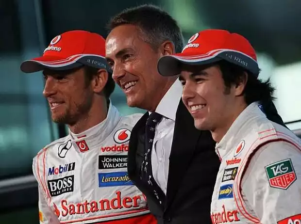 Jenson Button, Martin Whitmarsh (Teamchef), Sergio Perez Titel-Bild zur News: Jenson Button, Martin Whitmarsh (Teamchef), Sergio Perez