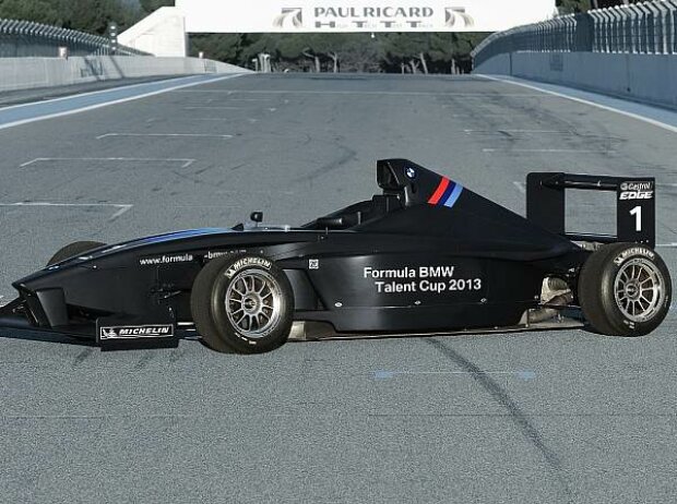 Titel-Bild zur News: Der Formel BMW FB02 im neuen Design in Le Castellet
