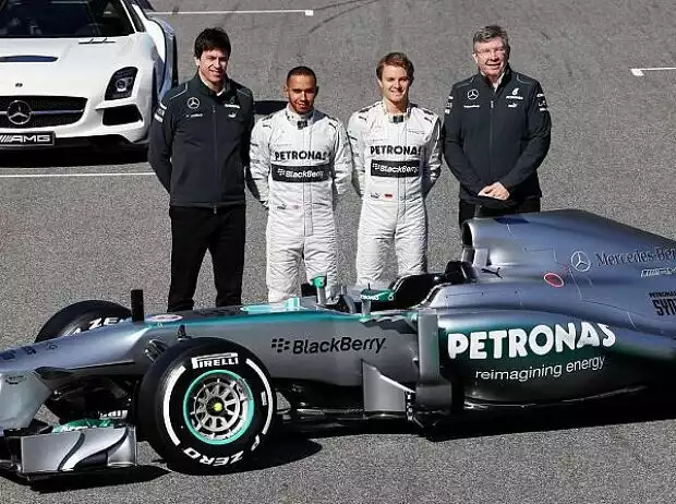 Toto Wolff, Lewis Hamilton, Nico Rosberg, Ross Brawn Titel-Bild zur News: Toto Wolff, Lewis Hamilton, Nico Rosberg, Ross Brawn