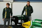 Charles Pic (Caterham) und Giedo van der Garde (Caterham) 