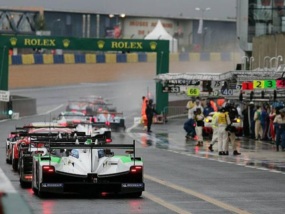 Boxengasse in Le Mans