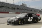 Juan Pablo Montoya im Earnhardt/Ganassi-Chevy bei Reifentests in Darlington