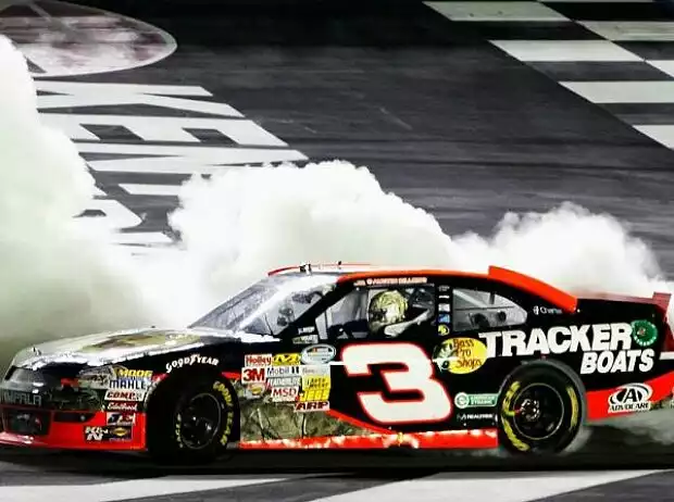 Austin Dillon Titel-Bild zur News: Austin Dillon