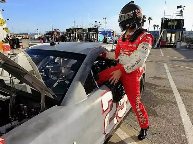 Kevin Harvick Titel-Bild zur News: Kevin Harvick