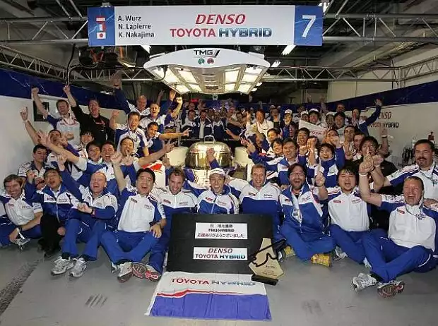 Alexander Wurz, Kazuki Nakajima, Nicolas Lapierre Titel-Bild zur News: Alexander Wurz, Kazuki Nakajima, Nicolas Lapierre