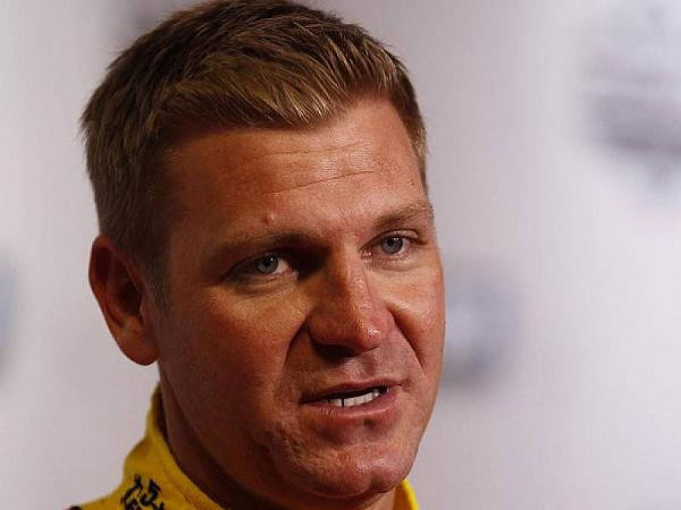 Clint Bowyer, Michael Waltrip